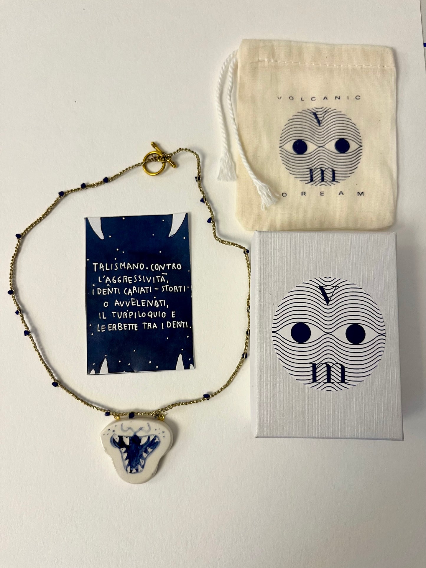 collana talismano contro l'aggressività in ceramica