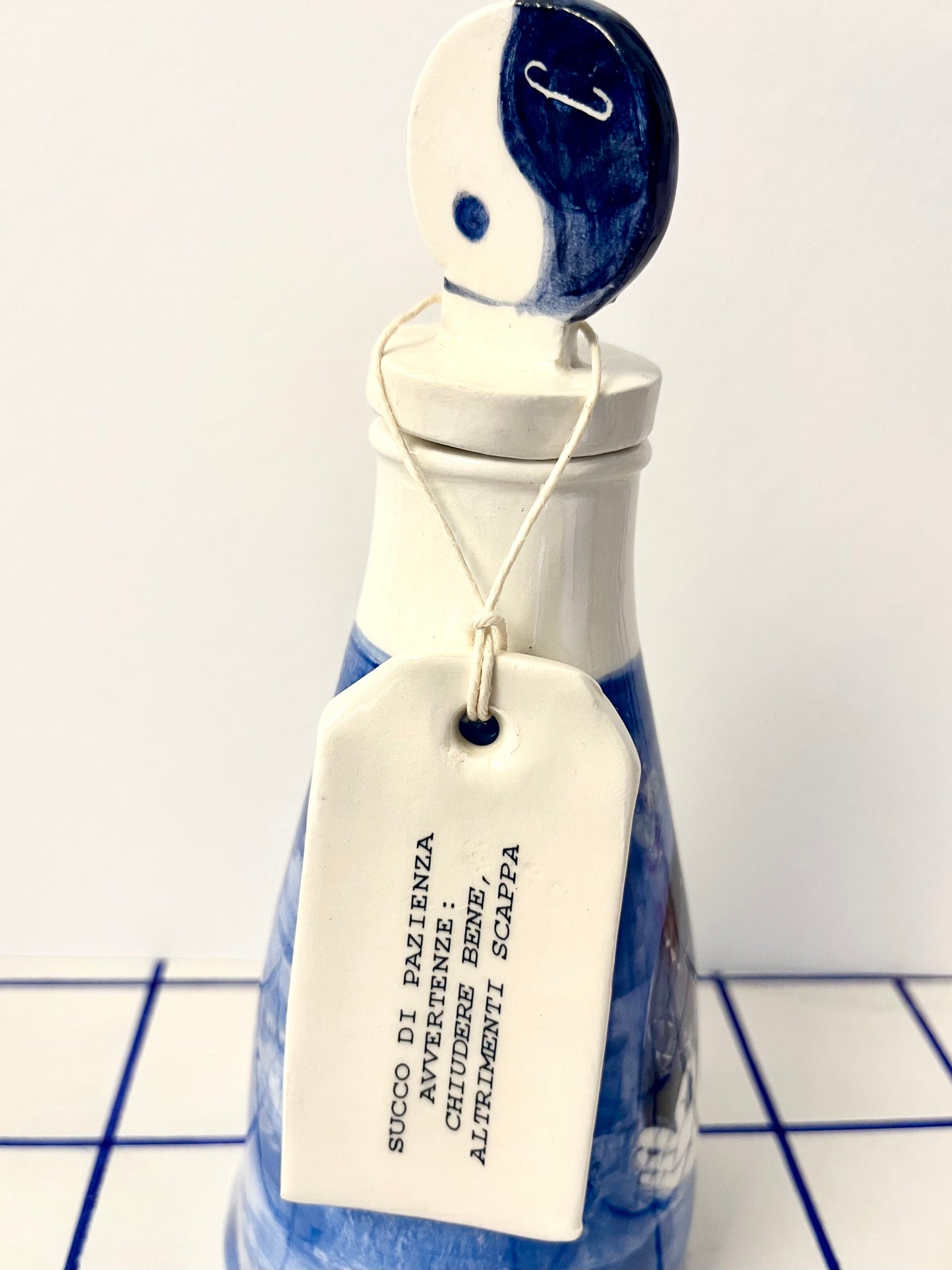 Ampolla in ceramica SUCCO DI PAZIENZA con tappo