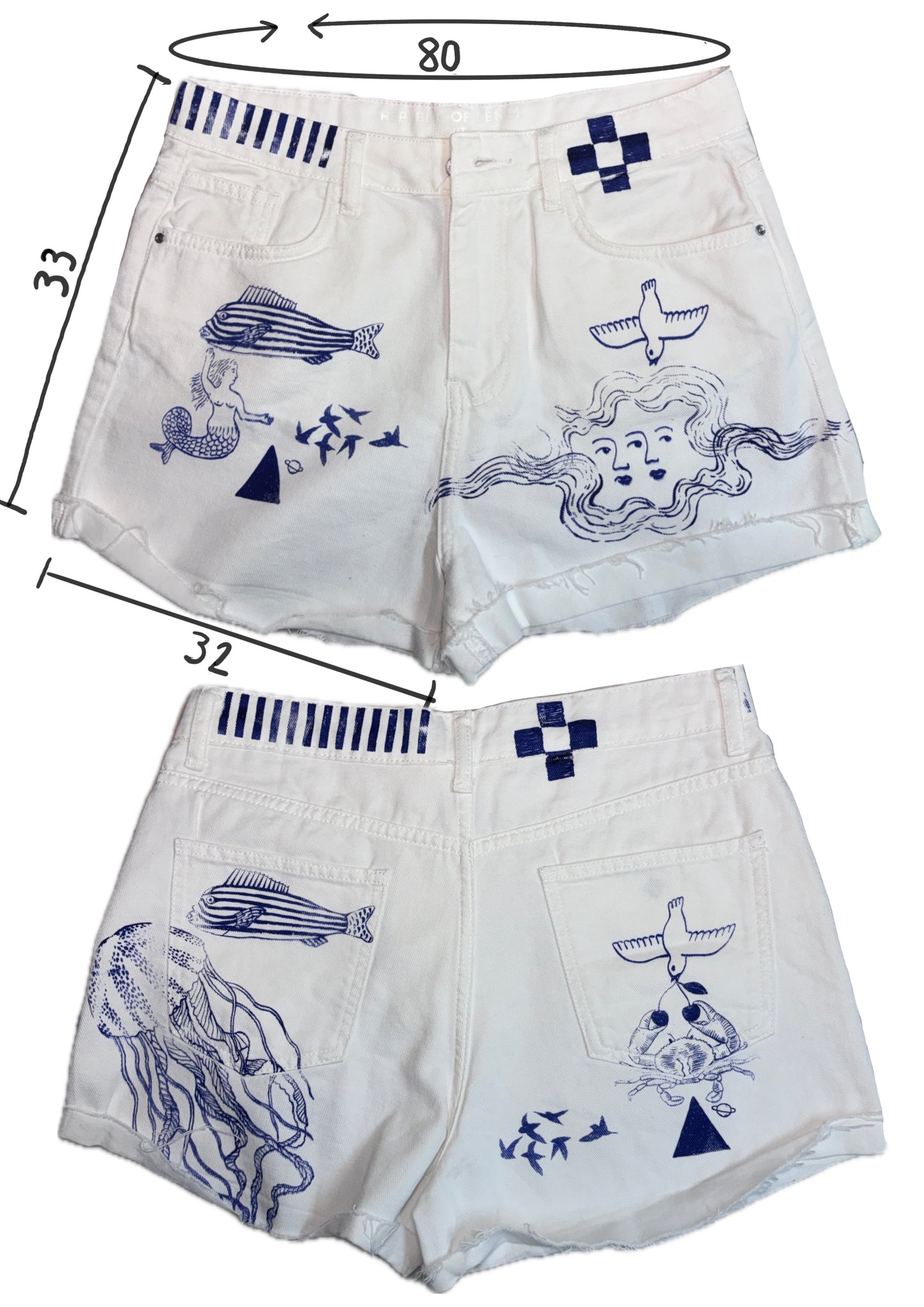 Shorts in denim bianchi serigrafati con disegni