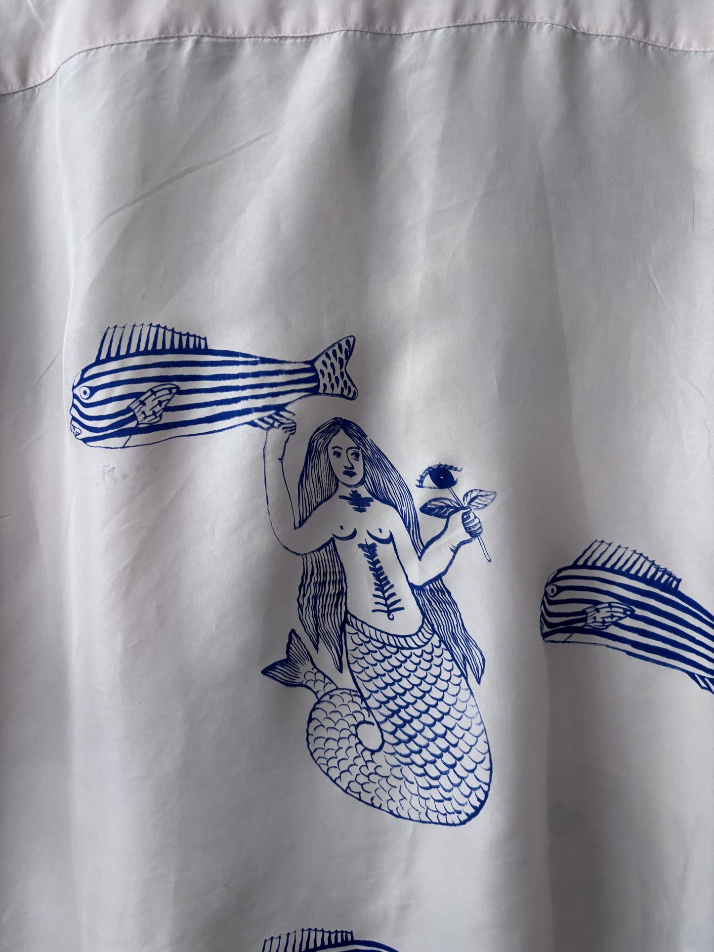 Camicia 100%seta avorio upcycled con serigrafie marine