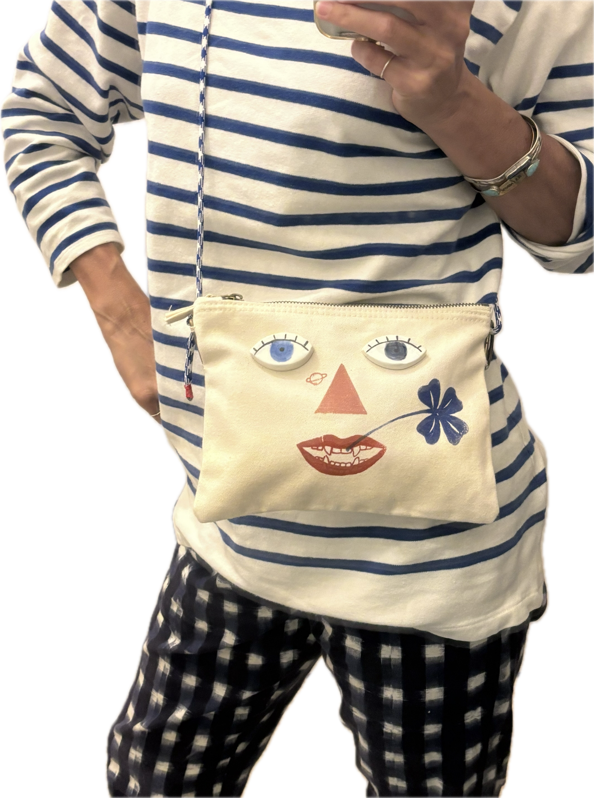 Tracolla con occhi in ceramica